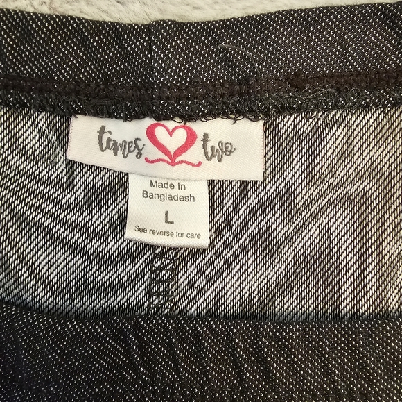 🎉Host Pick🎉 Times Two Maternity leggings pants size L - Picture 3 of 5